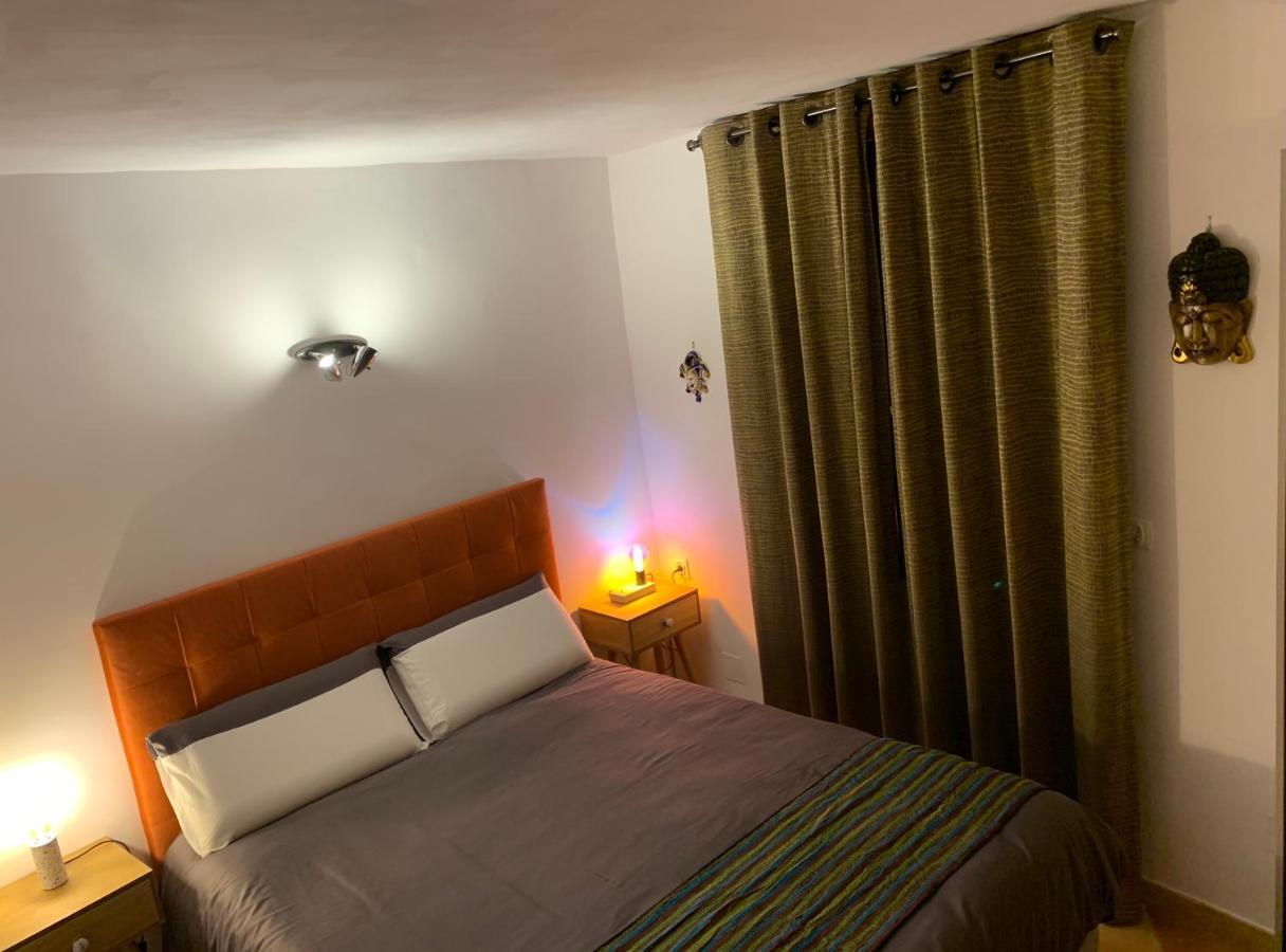 PILA&BED Montpellier Centre Corum Comédie - Chambre calme climatisée - Quiet air-conditioned room Esterno foto